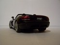 1:18 Auto Art Dodge Viper SRT/10 2003 Viper Black Clearcoat. Subida por Morpheus1979
